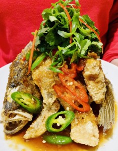 Crispy whole fish (fish of the day)